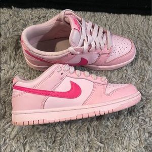 Women sneaker